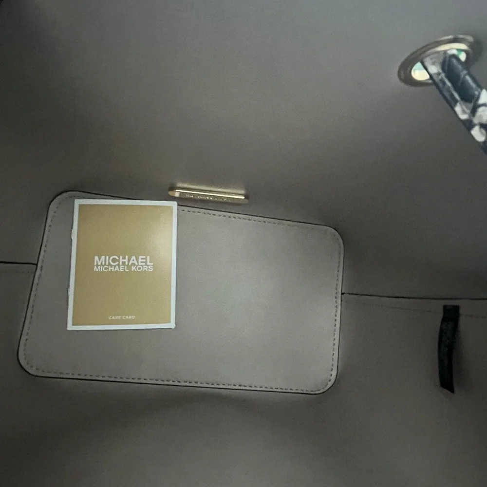 Michael Kors Suri Med Python Embossed Leather Bucket Bag - Picture 5 of 5